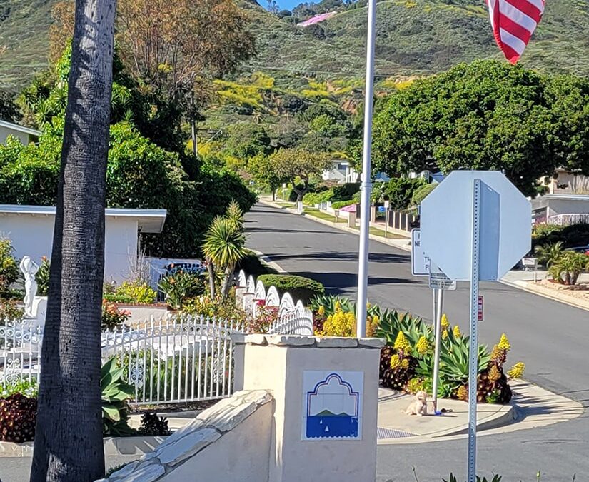 Flagpole at PV Drive South and Conqueror Drive